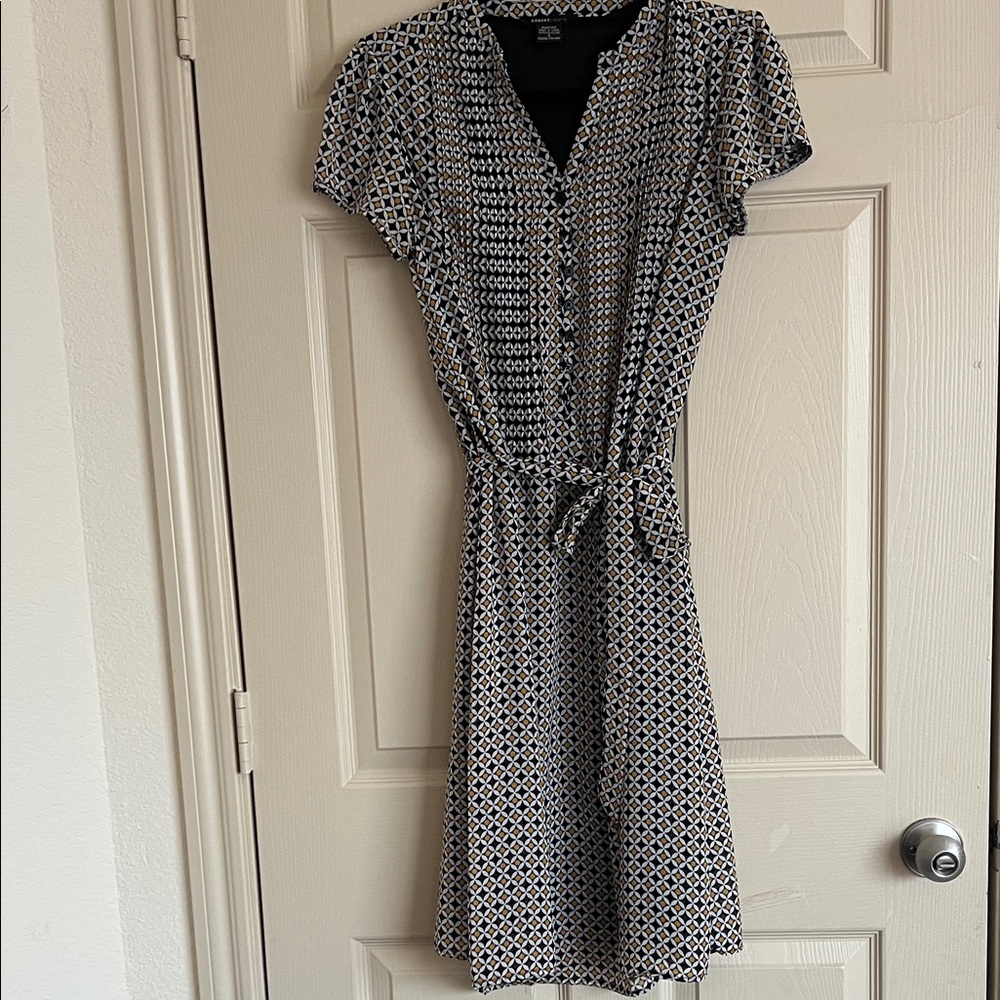 Robert Louis Black and White Geometric Midi Dress